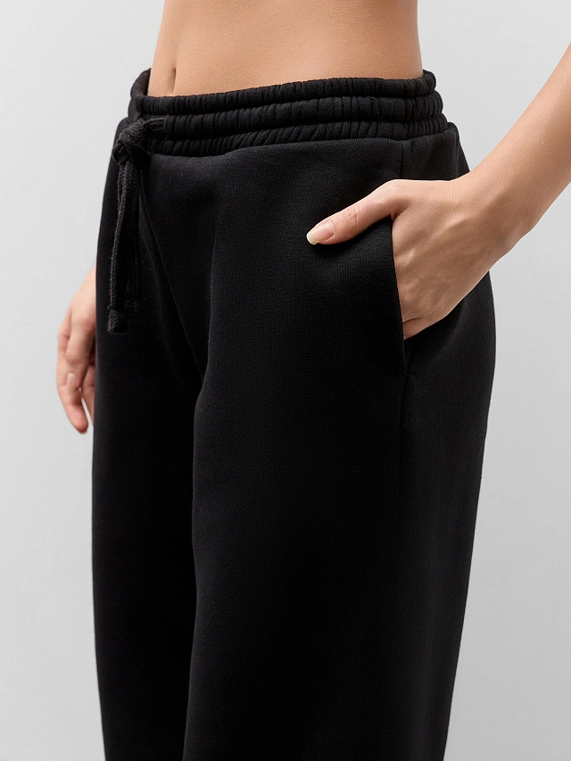 Теплые брюки женские черные с начесом - 4