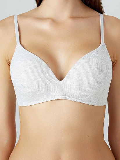 картинка Бюстье женское t-shirt в сером оттенке от магазина стильной одежды Mark Formelle