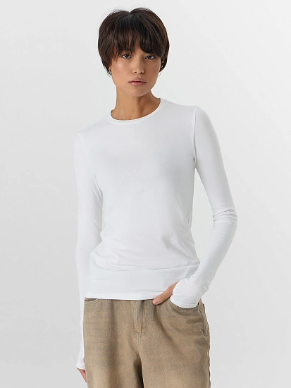 картинка Джемпер женский белый от магазина стильной одежды Mark Formelle