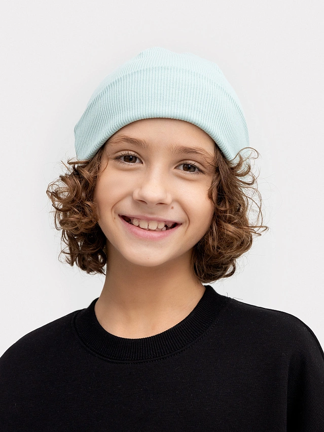 Шапка детская в мятно-зеленом цвете - 3