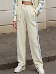 Брюки женские светло-молочные с синими лампасами