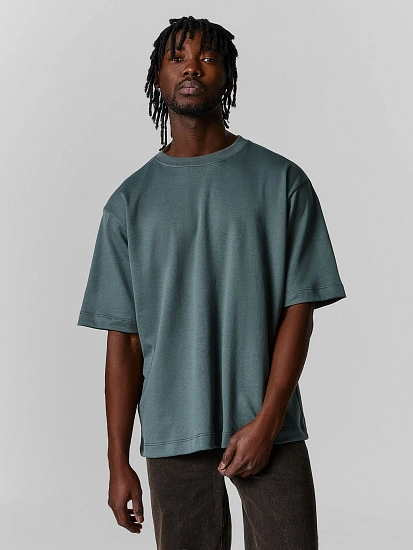 картинка Футболка мужская в зеленом цвете  от магазина мужской одежды Mark Formelle