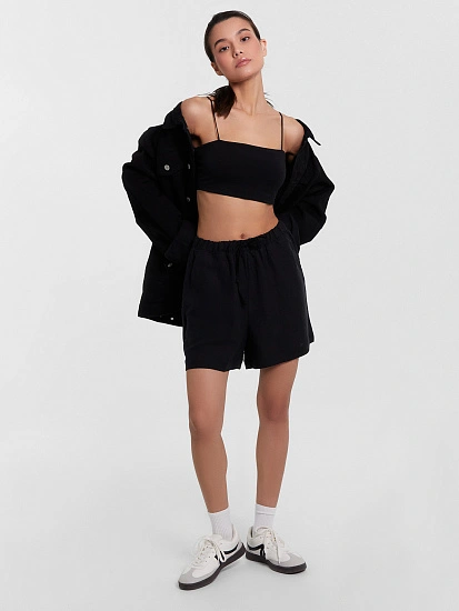 картинка Шорты женские черные от магазина стильной одежды Mark Formelle