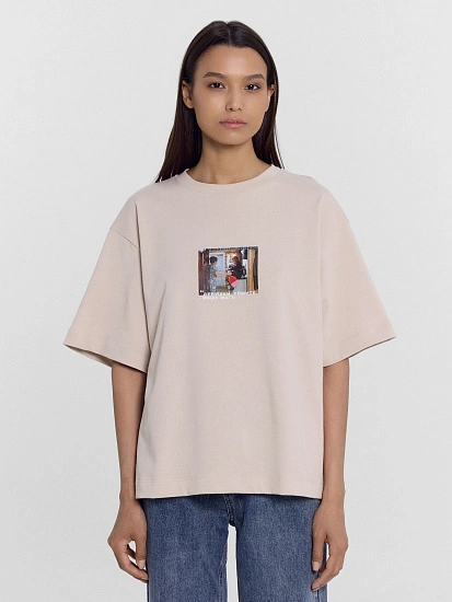 картинка Футболка женская бежево-серая mark formelle x мосфильм от магазина стильной одежды Mark Formelle