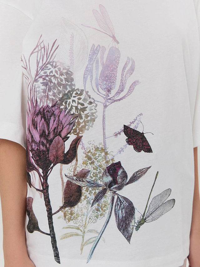 Футболка женская белая с печатью - 6