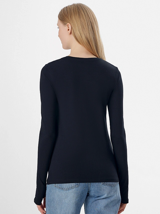 Джемпер женский в черном цвете - 2