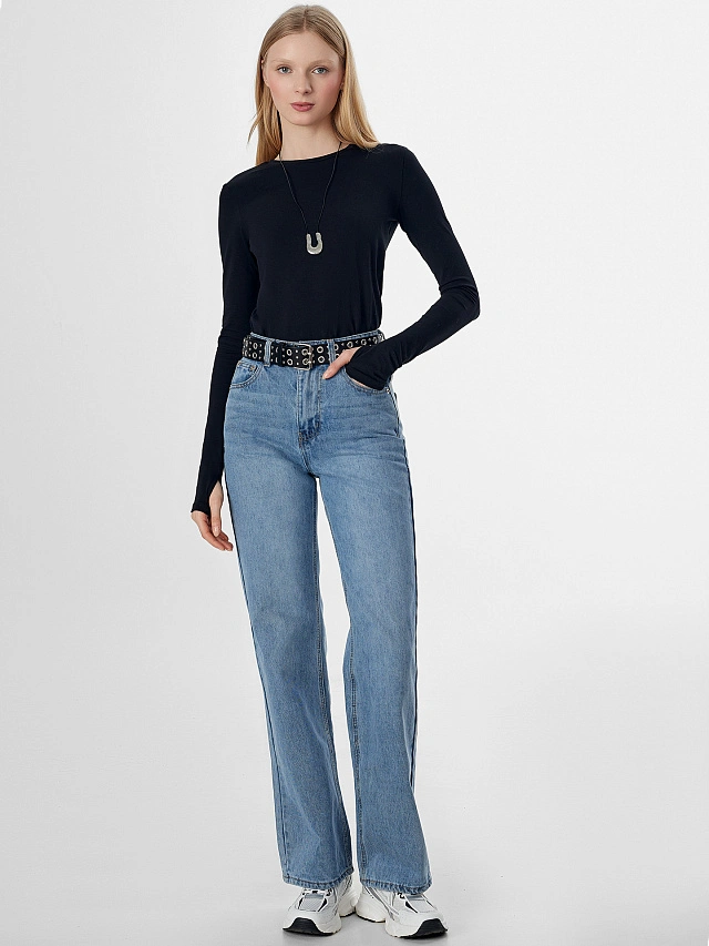 Джемпер женский в черном цвете - 6