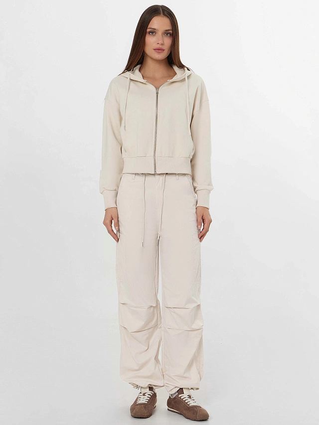 Брюки женские в бежевом цвете - 5