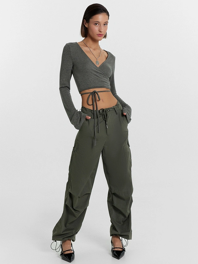 Брюки женские в цвете темный хаки - 12