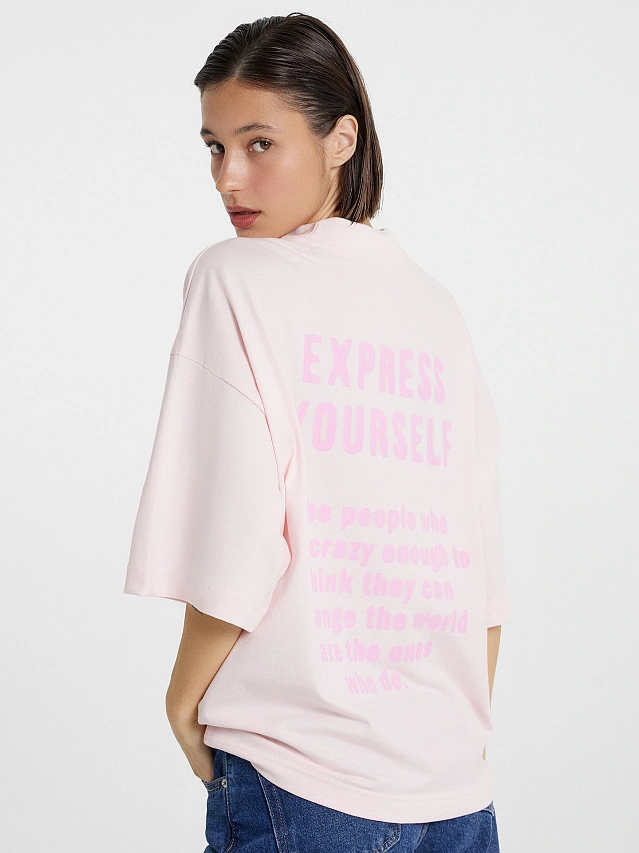 Футболка женская светло-розовая с печатью - 5