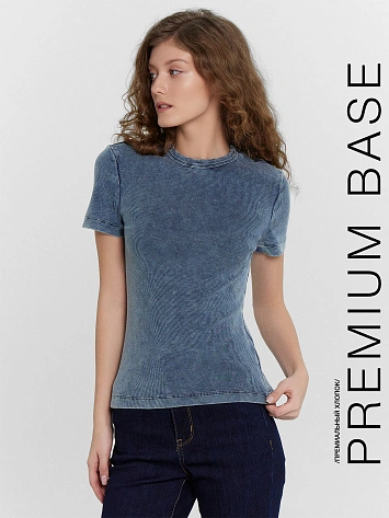 Футболка женская синяя с обработкой "эйсид"