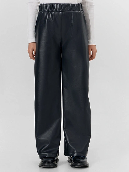 картинка Брюки кожаные для девочек черные  от известного бренда одежды для девочек Mark Formelle