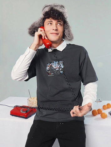 Футболка мужская графитовая с цитатой из фильма "ирония судьбы, или с легким паром!"