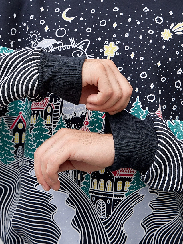 Свитшот мужской синий с новогодним принтом - 7