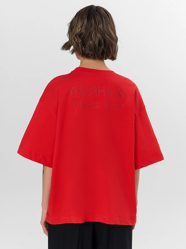 Футболка женская красная с надписью из страз - 3