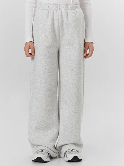 картинка Брюки для девочек серые  от известного бренда одежды для девочек Mark Formelle