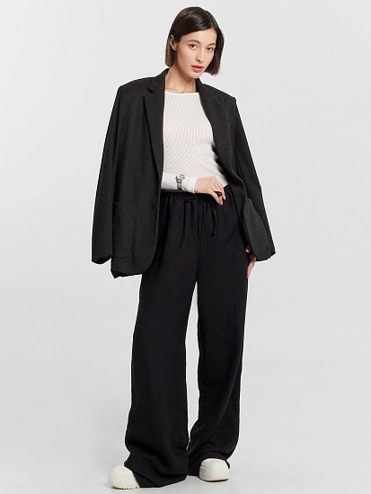 картинка Брюки женские черные  от магазина стильной одежды Mark Formelle