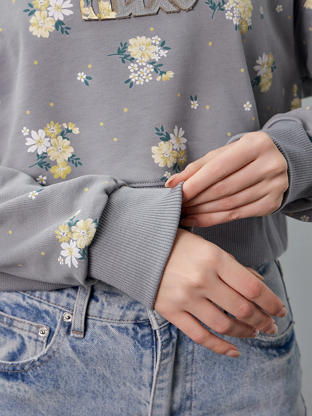 Свитшот женский серый "Не буди лихо" - 5