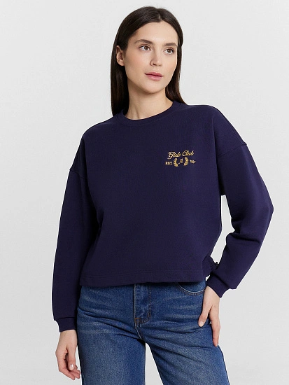 картинка Свитшот женский синий с вышивкой на груди "girl club" от магазина стильной одежды Mark Formelle