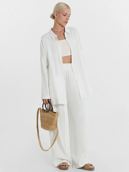 картинка Брюки женские белые  от магазина стильной одежды Mark Formelle