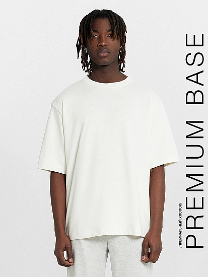 картинка Футболка мужская белая от магазина мужской одежды Mark Formelle