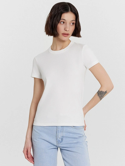 картинка Футболка женская белая от магазина стильной одежды Mark Formelle