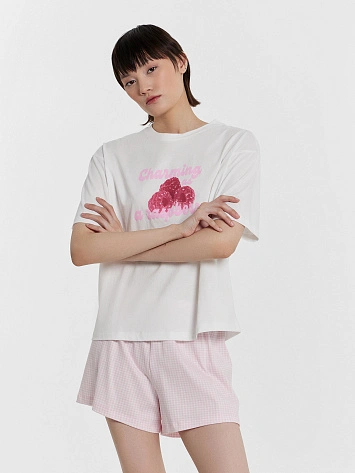 Комплект женский (джемпер, шорты)