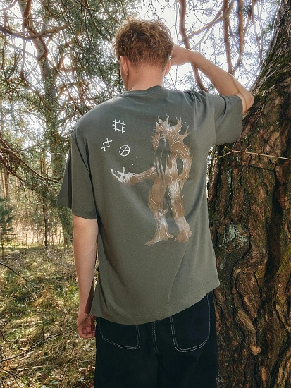 Футболка мужская зеленая с принтом