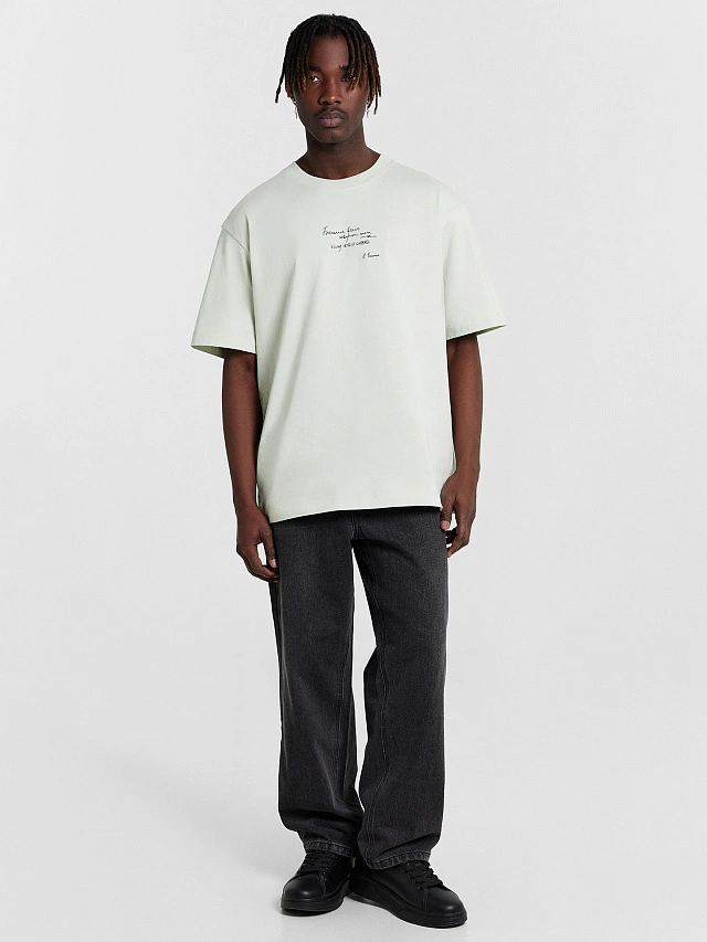 Футболка мужская салатовая с надписью "Больше всего говорит тот, кому нечего сказать" - 3