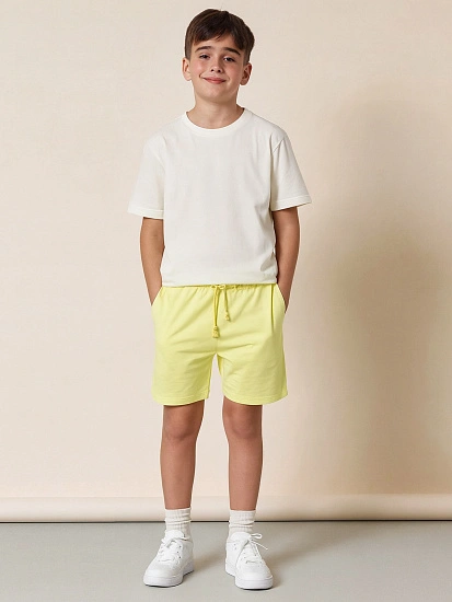 картинка Шорты для мальчиков лимонные от магазина одежды для мальчиков от бренда Mark Formelle