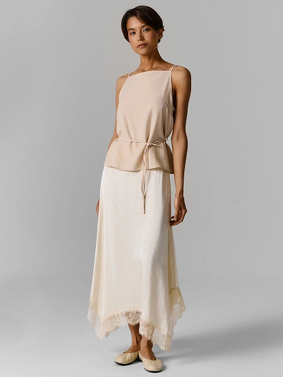 картинка Юбка миди женская кремовая с кружевными деталями от магазина стильной одежды Mark Formelle