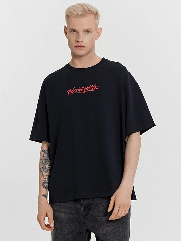Футболка мужская черная с надписью "blood battle"