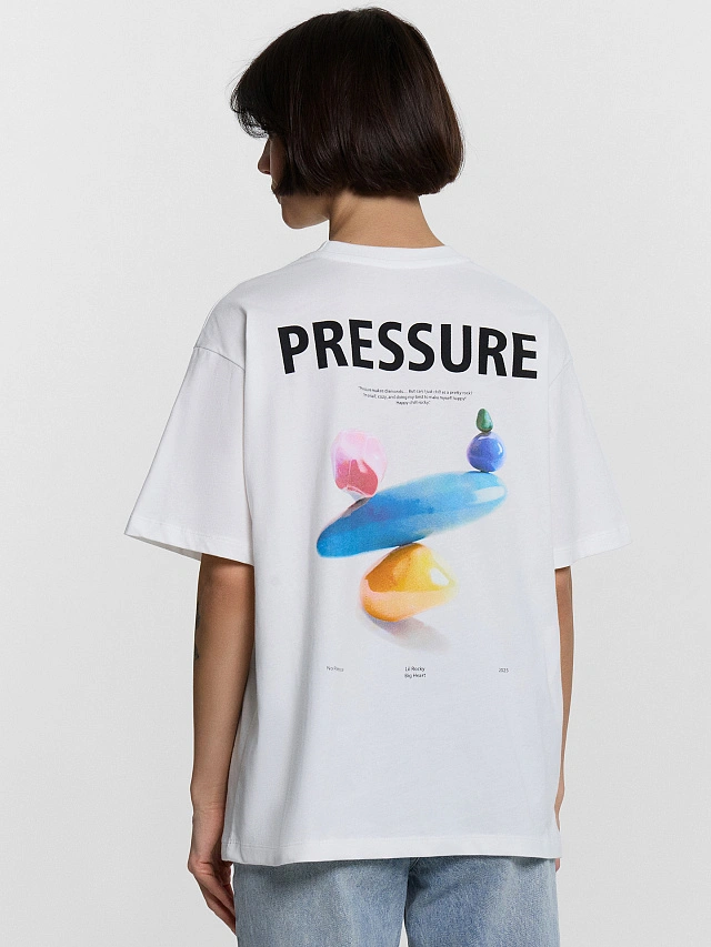 Футболка женская белая с принтом "Pressure" - 1