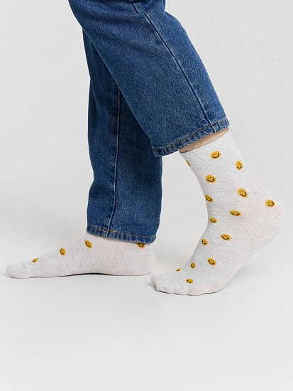 картинка Носки мужские серые со смайликами  от магазина мужской одежды Mark Formelle