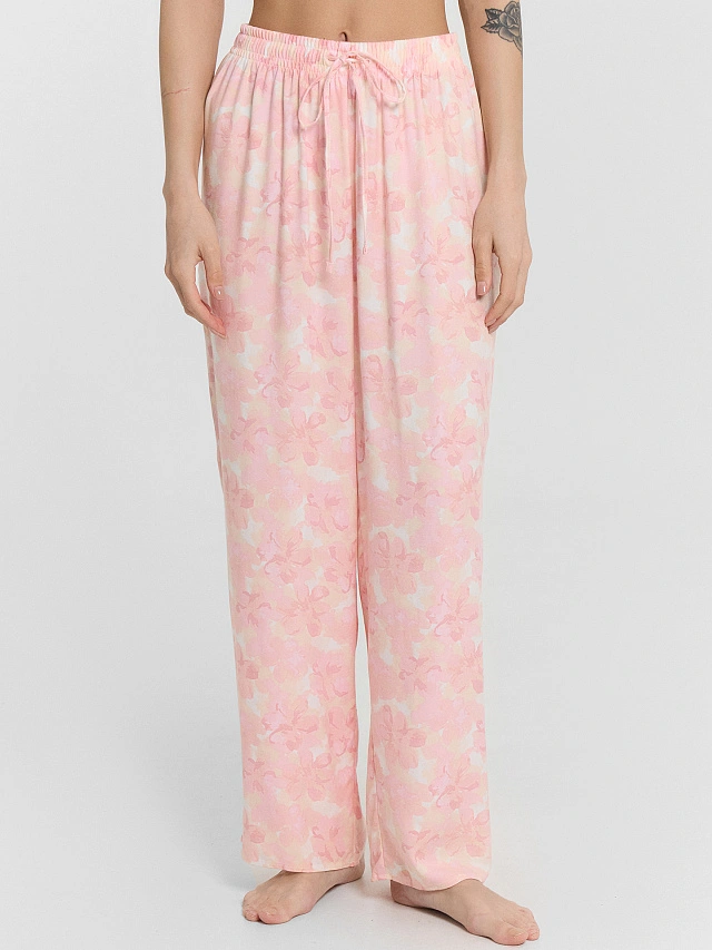 КОМПЛЕКТ ЖЕНСКИЙ (ФУТБОЛКА, БРИДЖИ) - 12