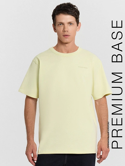 картинка Футболка мужская желтая  от магазина мужской одежды Mark Formelle