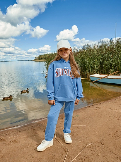картинка худи для девочек голубое с надписью "keep on shining" от известного бренда одежды для девочек Mark Formelle