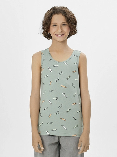 картинка Майка для мальчиков зеленая с принтом от магазина одежды для мальчиков от бренда Mark Formelle