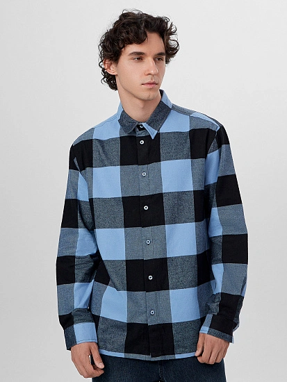 картинка Рубашка мужская голубая в клетку от магазина мужской одежды Mark Formelle
