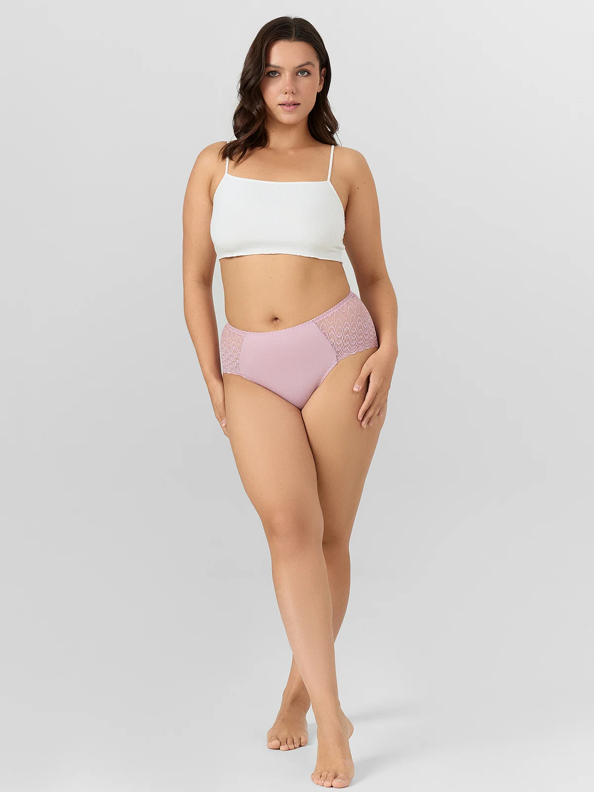 Трусы женские макси с кружевными деталями - 5