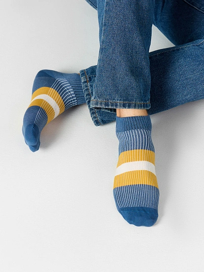картинка Носки мужские укороченные в полоску от магазина мужской одежды Mark Formelle