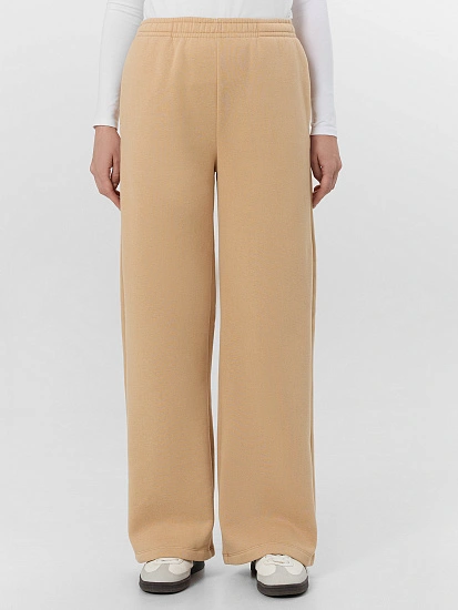 картинка Брюки для девочек бежевые от известного бренда одежды для девочек Mark Formelle