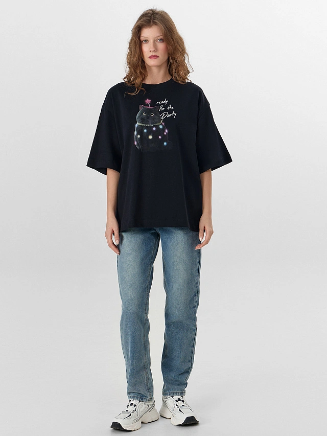 Футболка женская черная с надписью "Готова к вечеринке" - 4