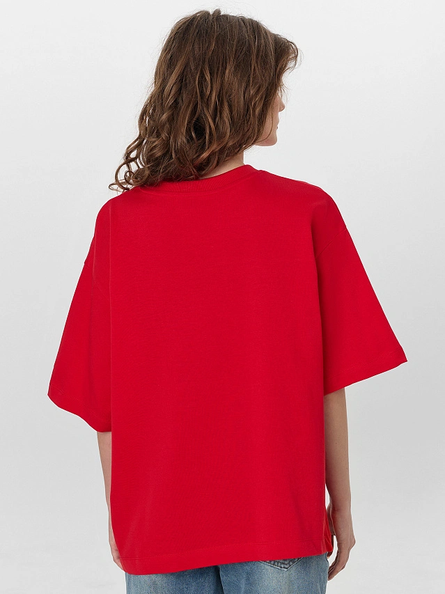 Футболка женская красная с новогодним принтом - 3