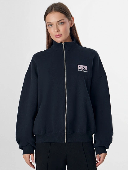 картинка Толстовка женская черная на молнии от магазина стильной одежды Mark Formelle