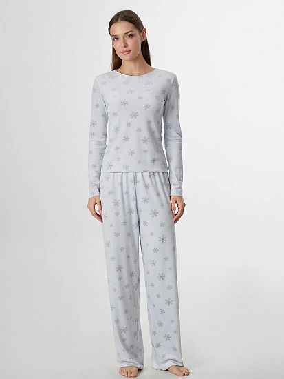 картинка Комплект домашний женский велюровый серый от магазина стильной одежды Mark Formelle