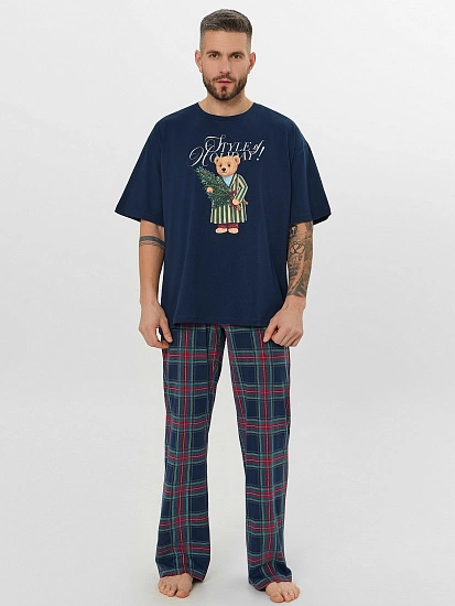 картинка КОМПЛЕКТ МУЖСКОЙ (ФУТБОЛКА, БРЮКИ) от магазина мужской одежды Mark Formelle