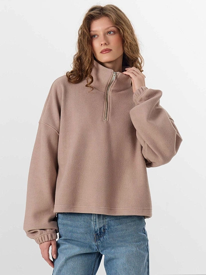 картинка Свитшот женский бежевый из флиса от магазина стильной одежды Mark Formelle