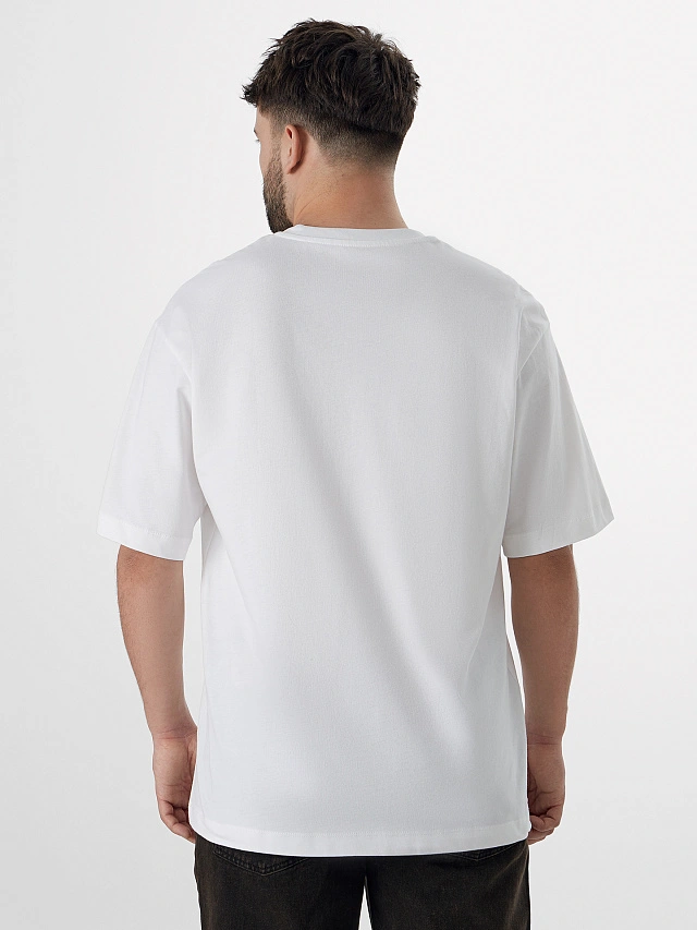 Футболка мужская белая с принтом - 2