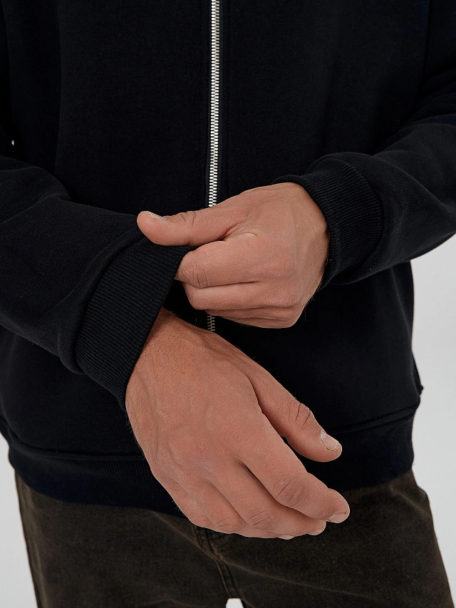 Теплая толстовка мужская черная с начесом - 5